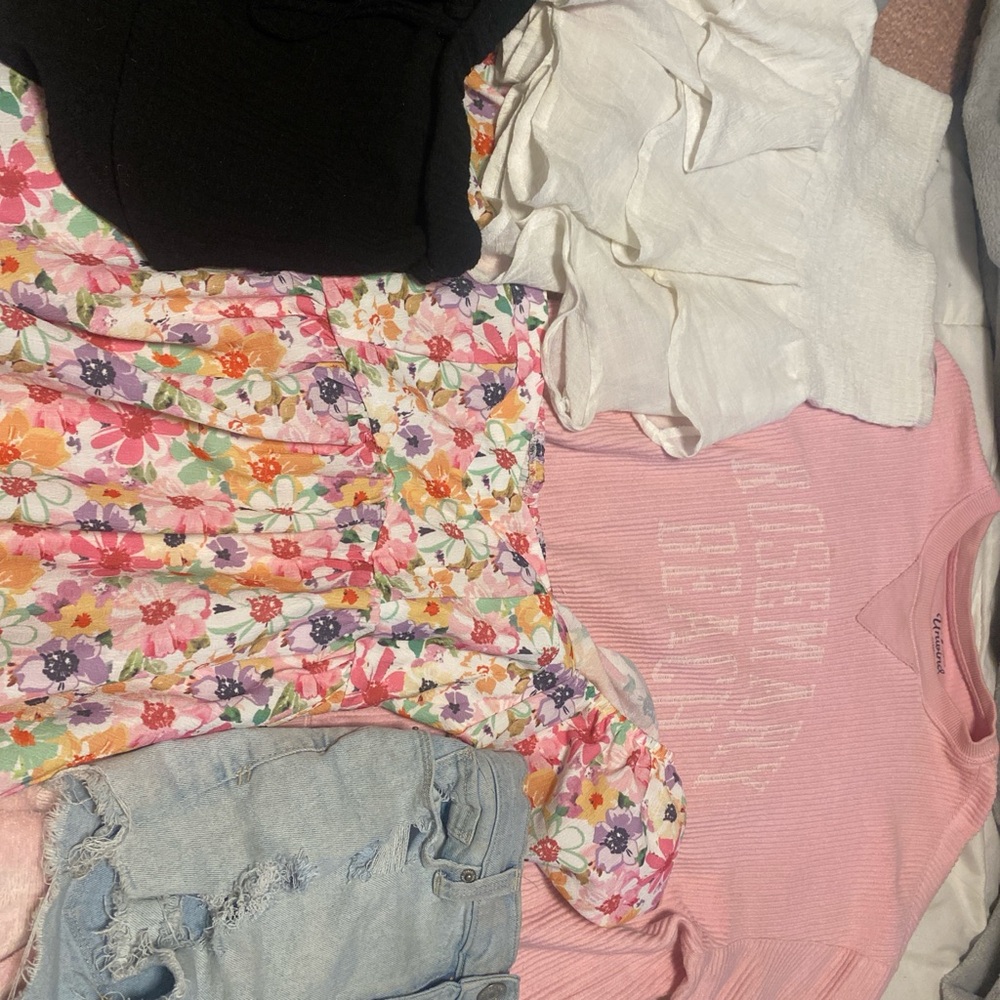 Floral Top - Pink and White